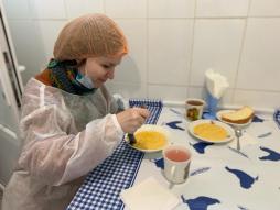 Работа мобильной группы общественного контроля - дегустация блюд